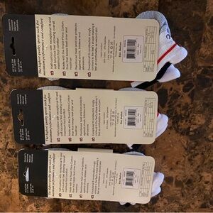 ECCO Women’s Comfort Cushioned Socks Reinforced heels & toes 3 Pairs News/ tags